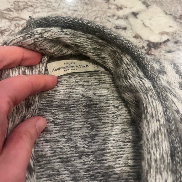 Abercrombie size XS slouchy open front cardigan - Picture 4 of 5